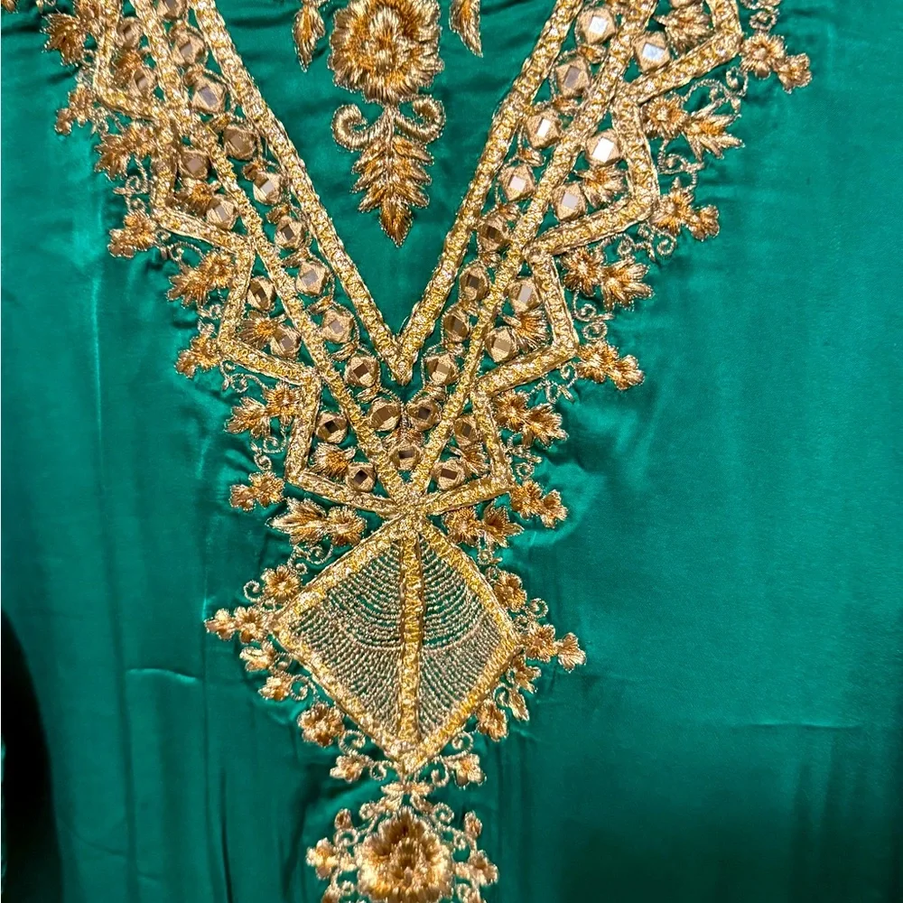 Pakistani/Indian brand new outfit - Picture 5 of 12